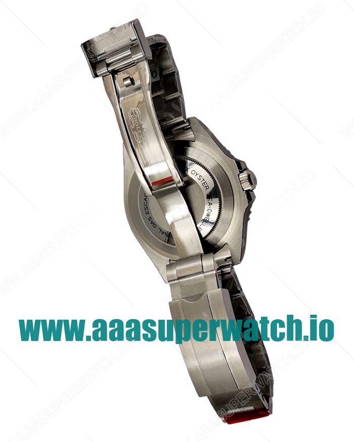 Rolex Replica Sea-Dweller 126600 - 43 MM