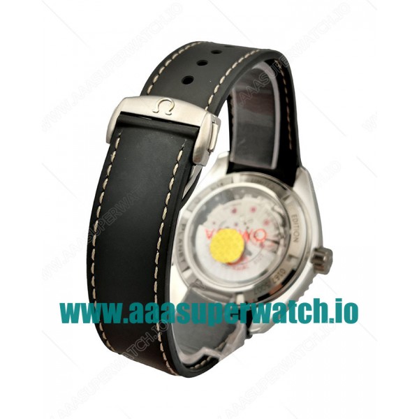 Omega Replica Seamaster Planet Ocean 215.33.44.21.01.001 - 44 MM