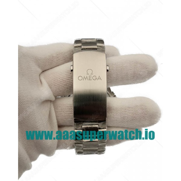 Omega Replica Seamaster Planet Ocean 215.30.46.51.01.001 - 44 MM